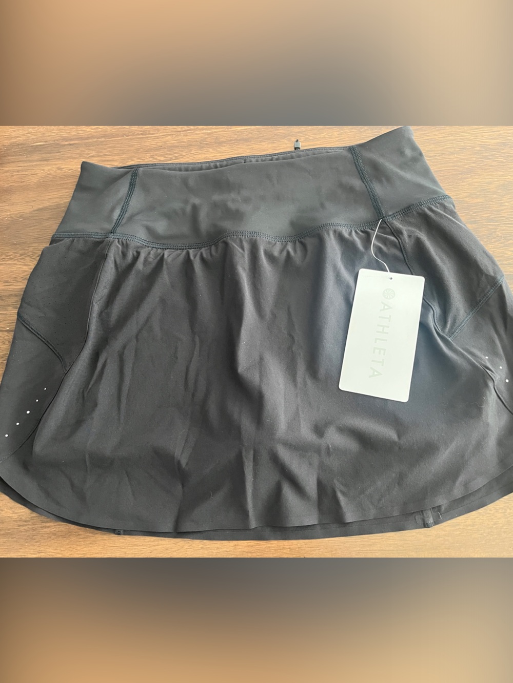 Athleta Run With It Skort 14 inch with Reflective Accents